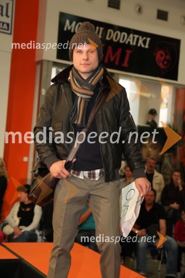 Boštjan Mihalič, manekenModna revija v centru Qlandia Ptuj