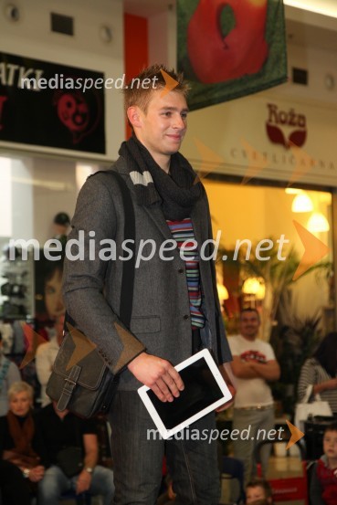 ManekenModna revija v centru Qlandia Ptuj