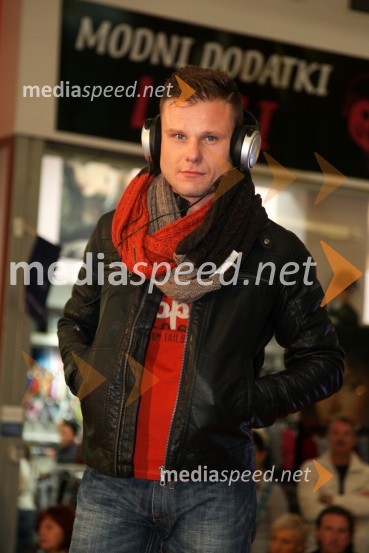 Boštjan Mihalič, manekenModna revija v centru Qlandia Ptuj