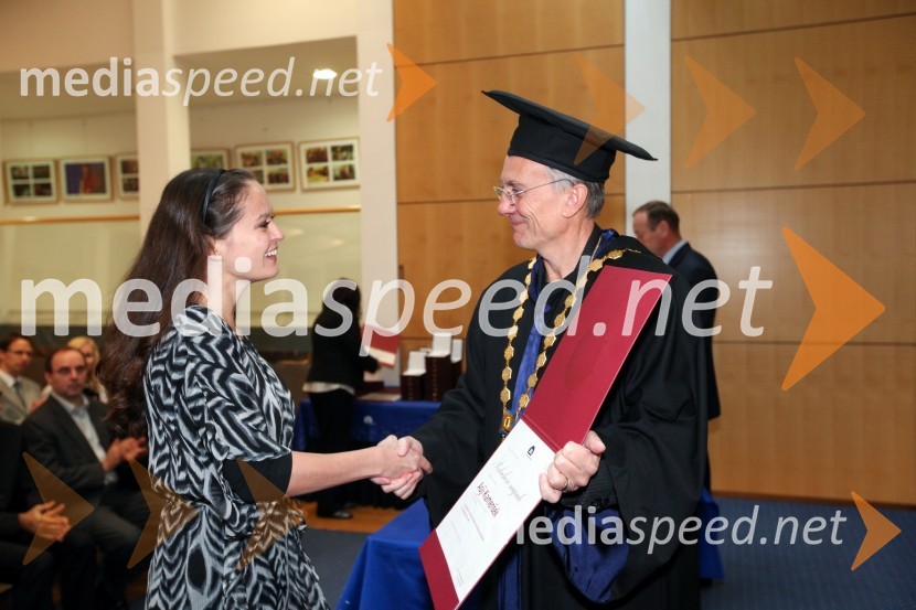 Asja Kamenšek, Fakulteta za naravoslovje in matematiko Univerze v Mariboru in prof. dr. Danijel Rebolj, rektor Univerze v MariboruUniverza v Mariboru, Rektorjev dan 2012