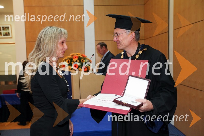 Marjana Potočnik, Fakulteta za logistiko Univerze v Mariboru in prof. dr. Danijel Rebolj, rektor Univerze v Mariboru
Univerza v Mariboru, Rektorjev dan 2012