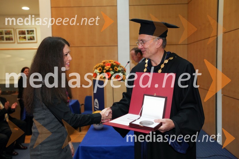 ... in prof. dr. Danijel Rebolj, rektor Univerze v Mariboru
Univerza v Mariboru, Rektorjev dan 2012
