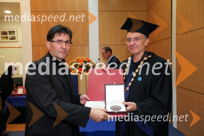 Mag. Janez Valdhuber, Fakulteta za kmetijstvo in biosistemske vede
Univerze v Mariboru in prof. dr. Danijel Rebolj, rektor Univerze v Mariboru
Univerza v Mariboru, Rektorjev dan 2012