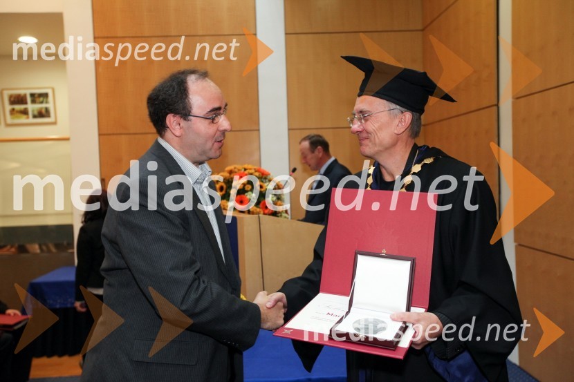 Prof. dr. Marjan Mernik, Fakulteta za elektrotehniko, računalništvo in informatiko Univerze v Mariboru in prof. dr. Danijel Rebolj, rektor Univerze v Mariboru
Univerza v Mariboru, Rektorjev dan 2012