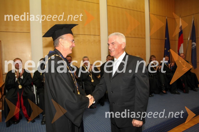 Prof. dr. Danijel Rebolj, rektor Univerze v Mariboru in prof. dr. Ludvik Toplak, predsednik Evropskega središča Maribor (ESM)Univerza v Mariboru, Rektorjev dan 2012
