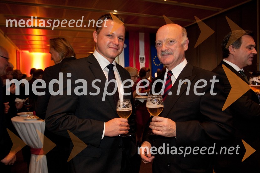 Georg Doppelhofer, direktor Žurnala in Klemens Nowotny, predsednik uprave Raiffeisen Banka d.d.Sprejem veleposlanika ob dnevu državnosti Republike Avstrije