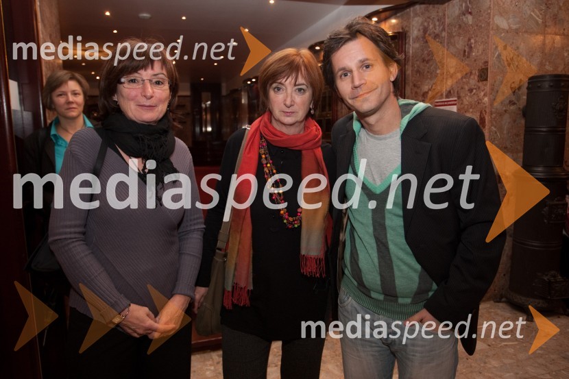 Barbara Lapuh, Maja Cerar, lektorica in Aljoša Ternovšek, igralecDvom, premiera prestave v Prešernovem gledališču Kranj