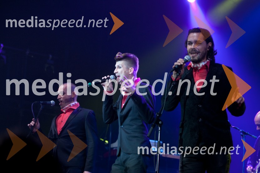 SestreDan 202 in koncert skupine Keane