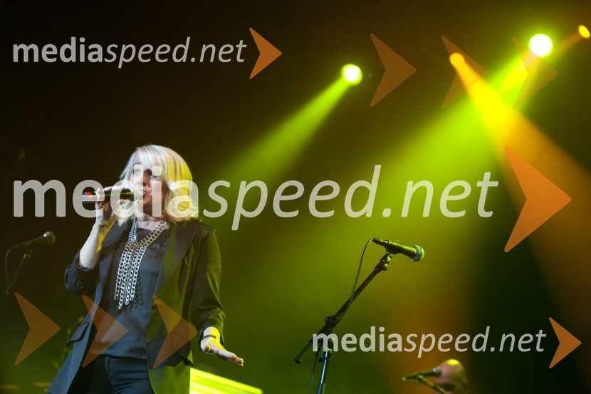 Alenka Godec, pevkaDan 202 in koncert skupine Keane