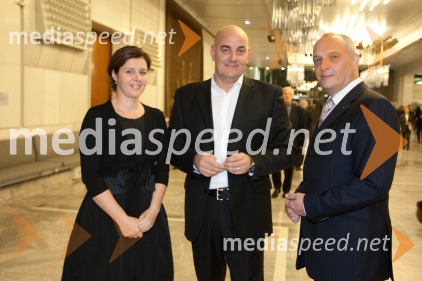 ...; soprog Pavel Vrabec, generalni direktor Pro Plus in Damjan Damjanovič, direktor Slovenske filharmonijeJolanta, opera z Anno Netrebko