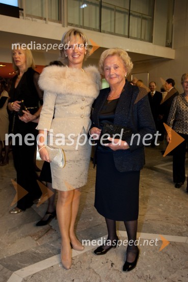 Aleša Kandus Benčina, predsednica uprave Medex d.o.o. in mama MarinkaJolanta, opera z Anno Netrebko