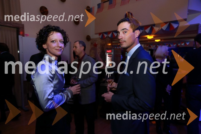 	Saša Mrak, vodja marketinga in odnosov z javnostmi KID d.o.o. in ..AmCham, spremljanje volitev za predsednika ZDA