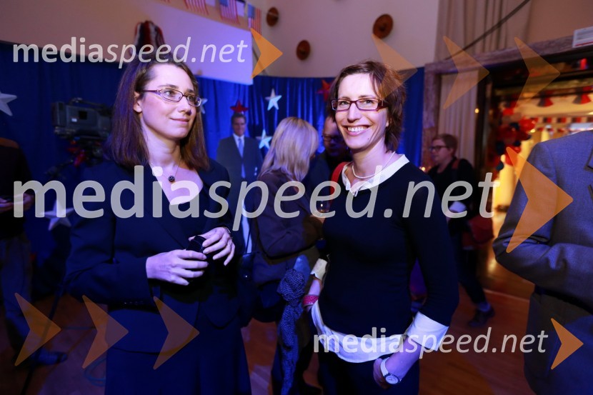 Polona Štekar in Špela PalataAmCham, spremljanje volitev za predsednika ZDA