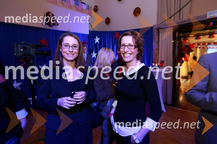 Polona Štekar in Špela PalataAmCham, spremljanje volitev za predsednika ZDA