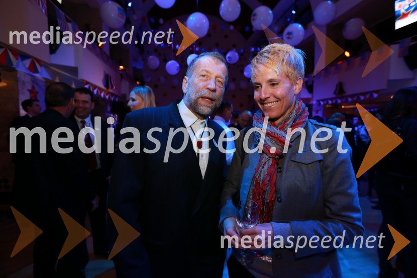 Bogomil Ferfila, Fakulteta za družbene vede Univerze v Ljubljani in Nataša Briški, novinarkaAmCham, spremljanje volitev za predsednika ZDA