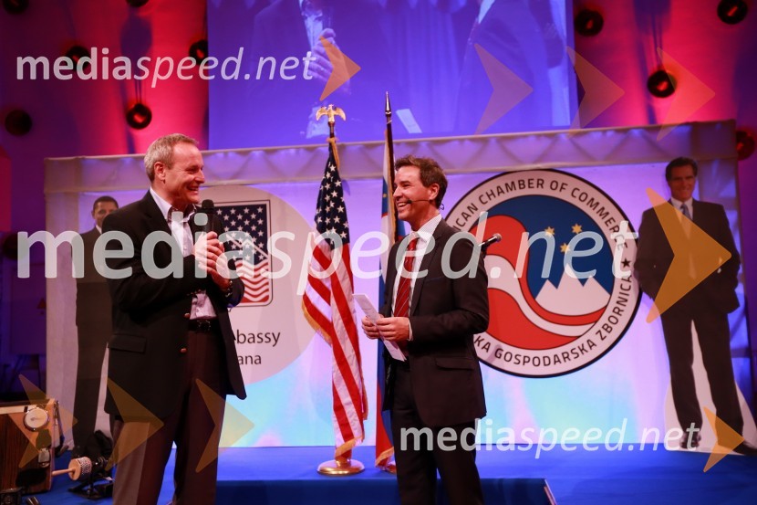 Matej Potokar, generalni direktor Microsoftove skupine za storitve (Microsoft Services) v regiji Srednje in Vzhodne Evrope in predsednik Ameriške gospodarske zbornice (AmCham) ter ...AmCham, spremljanje volitev za predsednika ZDA