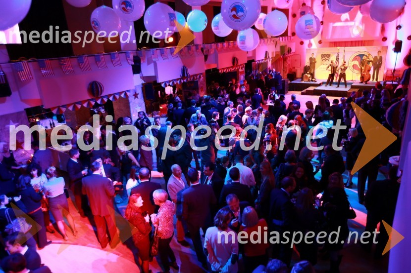 AmCham, spremljanje volitev za predsednika ZDAAmCham, spremljanje volitev za predsednika ZDA