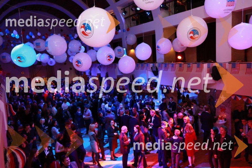 AmCham, spremljanje volitev za predsednika ZDAAmCham, spremljanje volitev za predsednika ZDA