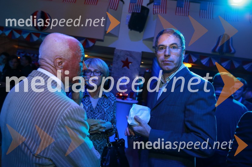 Božo Dimnik, lobist, Mojca Baraga in ...AmCham, spremljanje volitev za predsednika ZDA