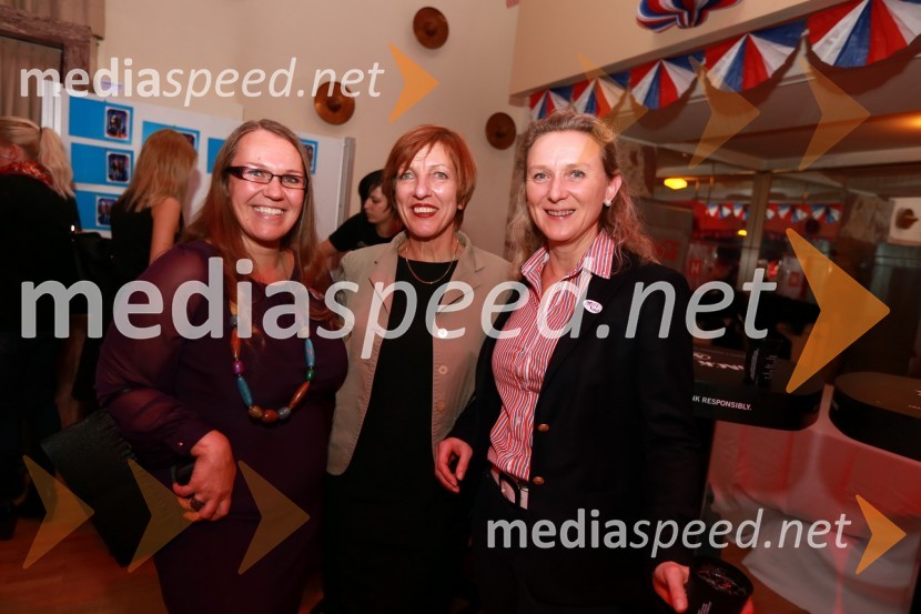 Nina Irt, Ameriška gospodarska zbornica (AmCham), Vika Potočnik, direktorica Pionirskega doma in ...AmCham, spremljanje volitev za predsednika ZDA