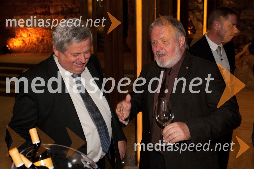 	Franci Jezeršek, Hiša kulinarike Jezeršek in Janez Bogataj, etnologTradicionalno mestno martinovanje na Ljubljanskem gradu