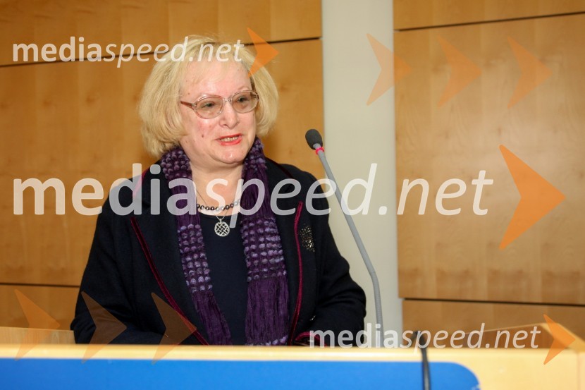 Prof. dr. Jožica Knez Riedl, Ekonomsko-poslovna fakulteta Univerze v MariboruUniverza v Mariboru, Promocija doktorjev znanosti