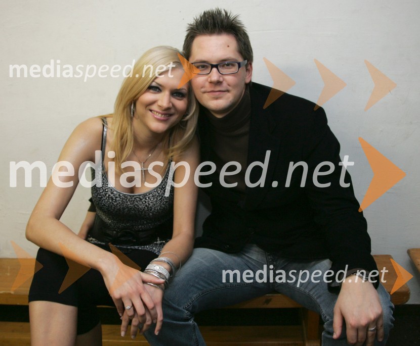 Manca Špik, pevka s fantomRTV NET praznuje