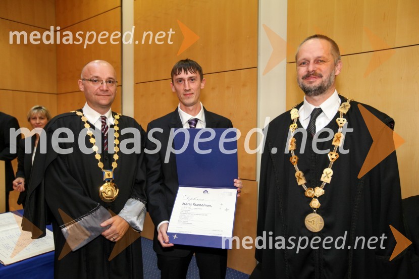 	Prof. dr. Dejan Škorjanc, prorektor za študijsko dejavnost Univerze v Mariboru, dr. Matej Kseneman, Fakulteta za elektrotehniko, računalništvo in informatiko Univerze v Mariboru ter prof. dr. Borut Žalik, dekan Fakultete za elektrotehniko, računalništvo in informatiko Univerze v Mariboru 	 

 
Univerza v Mariboru, Promocija doktorjev znanosti