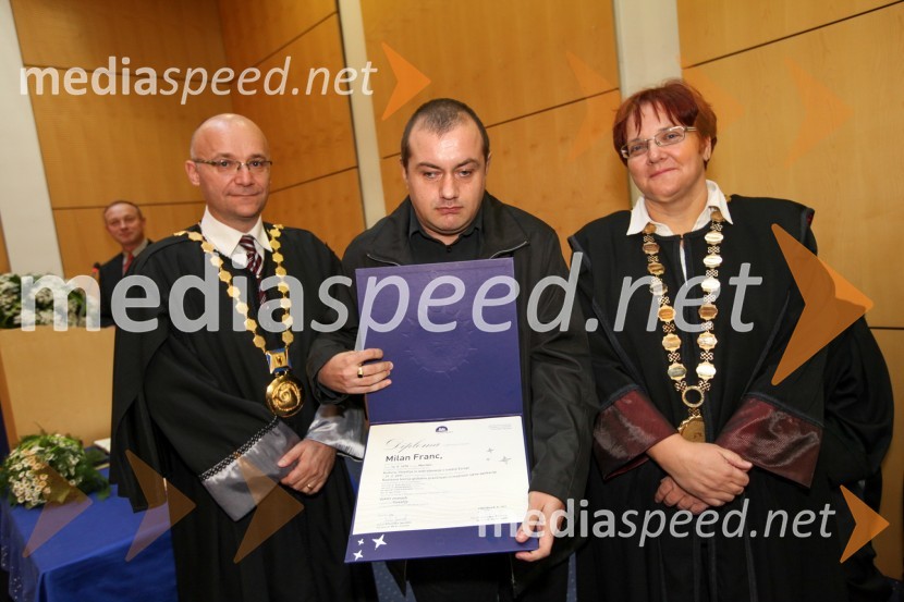 	Prof. dr. Dejan Škorjanc, prorektor za študijsko dejavnost Univerze v Mariboru, dr. Milan Franc, Filozofska fakulteta Univerze v Mariboru  ter  prof. dr. Alja Lipavic Oštir, prodekanka za izobraževalno dejavnost Filozofske fakultete Univerze v MariboruUniverza v Mariboru, Promocija doktorjev znanosti