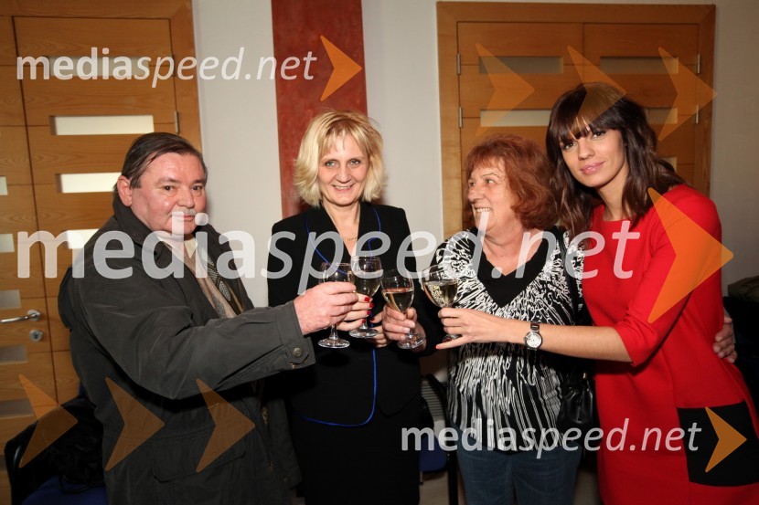 ..., dr. Olga Dečman Dobrnjič, Fakulteta za organizacijske vede Univerze v Mariboru, ... in ...Univerza v Mariboru, Promocija doktorjev znanosti