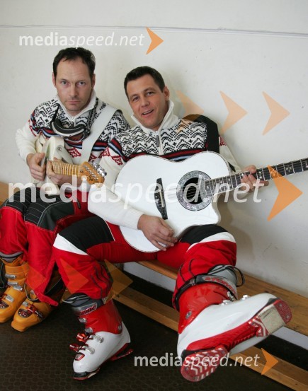 Jože Potrebuješ in Marko Vozelj, člana skupine ČukiRTV NET praznuje