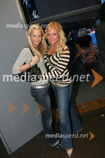 Tejči in Špela Grošelj, Atomik HarmonikRTV NET praznuje