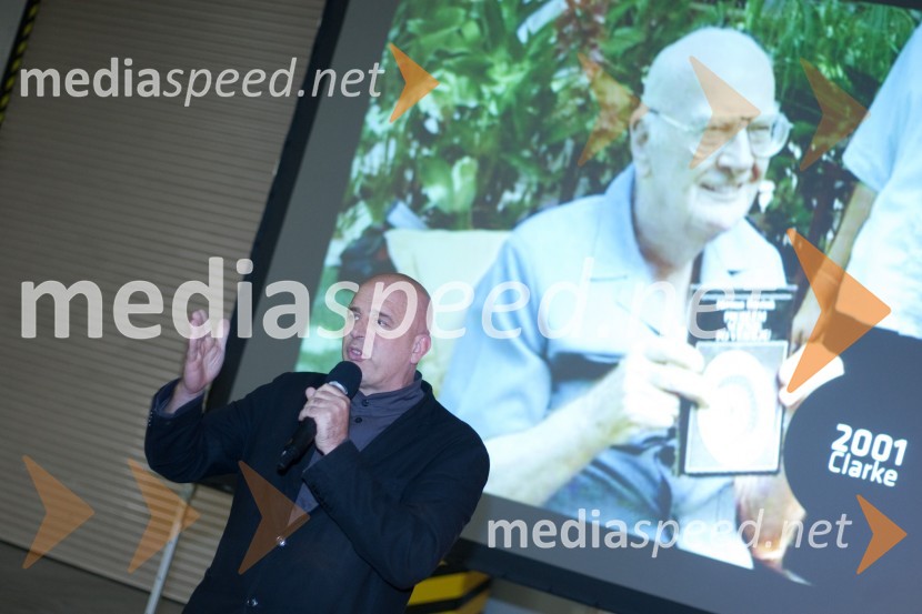 Dragan Živadinov, režiserPecha Kucha v Riko Hišah