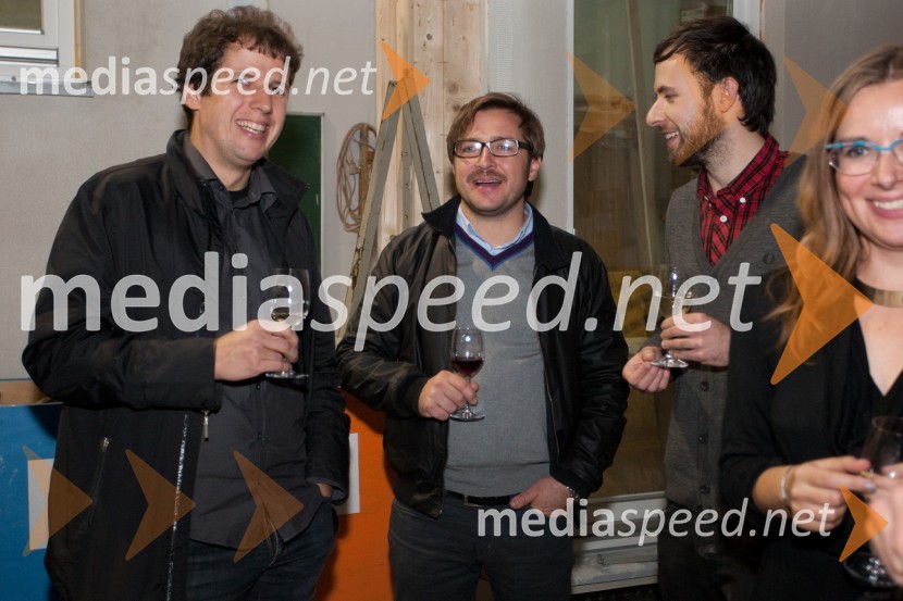 ObiskovalciPecha Kucha v Riko Hišah