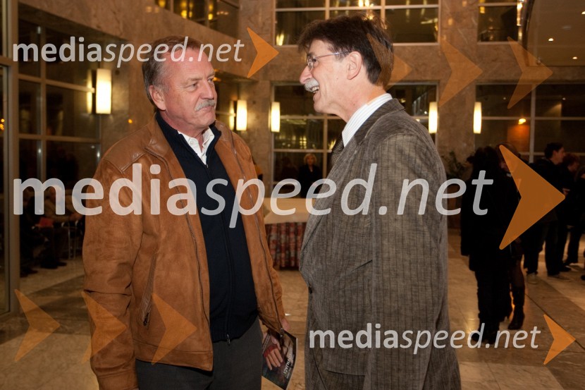 Bojan Bratina, ravnatelj Gimnazije Nova Gorica in Jožko Čuk, direktor SNG Nova GoricaRokovnjači, premiera v SNG Nova Gorica