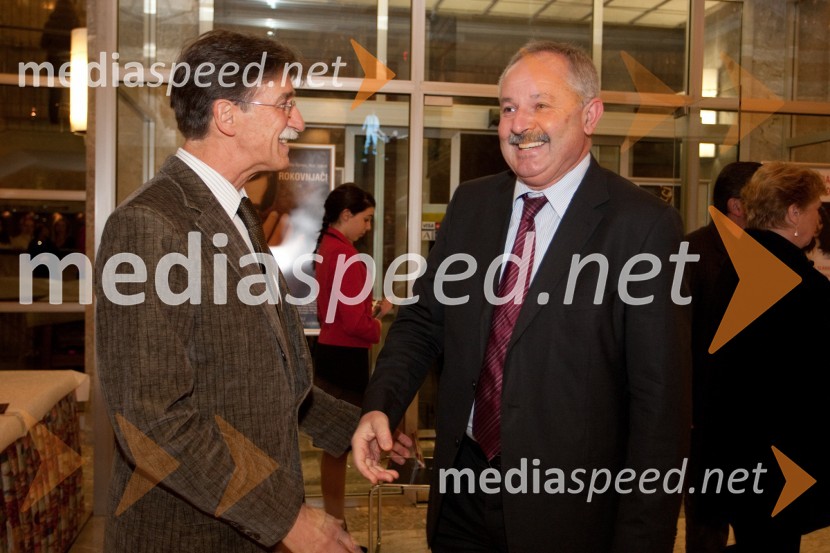 Jožko Čuk, direktor SNG Nova Gorica in 	Marjan Mateta, podpredsednik GZSRokovnjači, premiera v SNG Nova Gorica