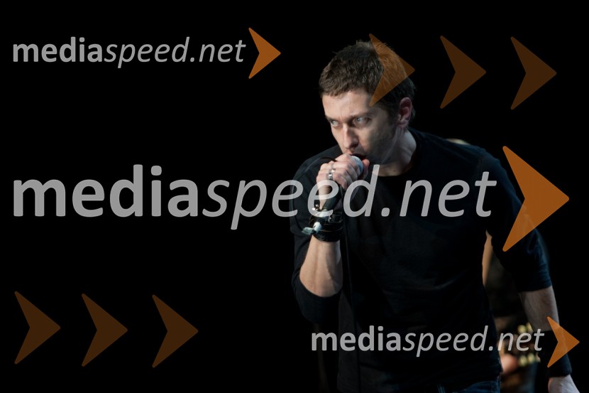 Borut Marolt, pevec skupine NietRokovnjači, premiera v SNG Nova Gorica