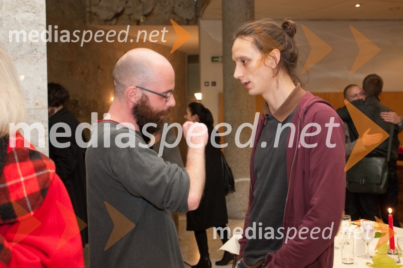 Nejc Valenti, dramaturg in Jurij Drevenšek, igralecRokovnjači, premiera v SNG Nova Gorica