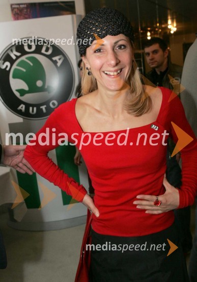 Atletinja Alenka BikarAlenka Bikar, atletinja