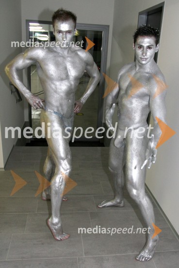 Ricky in Matteo, erotična plesalca kot gosta plesnega studia IgenPorsche Maribor, otvoritev salona vozil Audi