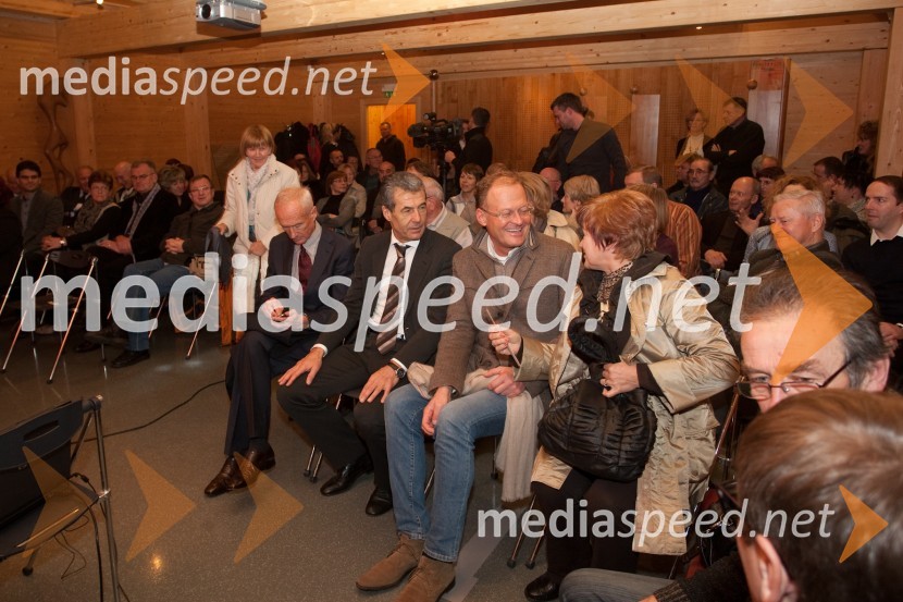 ObiskovalciAli Žerdin in Aleksander Lucu, pogovor o omrežjih moči