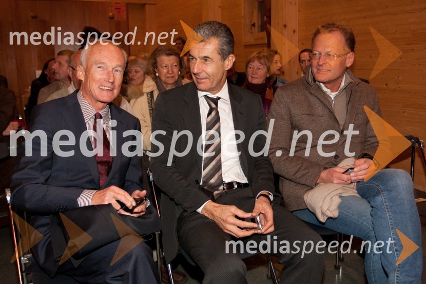 Janez Pergar, Stojan Petrič, predsednik uprave Kolektor group in Janez Škrabec, direktor podjetja Riko d.o.o.Ali Žerdin in Aleksander Lucu, pogovor o omrežjih moči