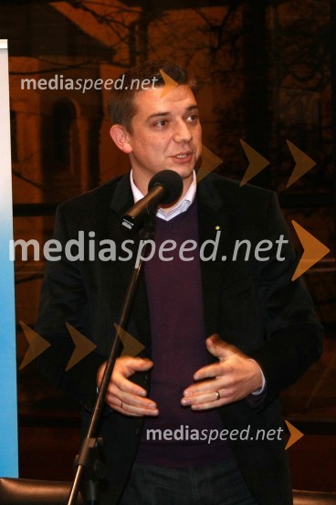 Toni Pugelj, namestnik center managerja City park
Ljudje odprtih rok