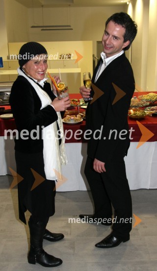 Ana Žvorc, koreografinja in Igor Seme, pianistPorsche Maribor, otvoritev salona vozil Audi