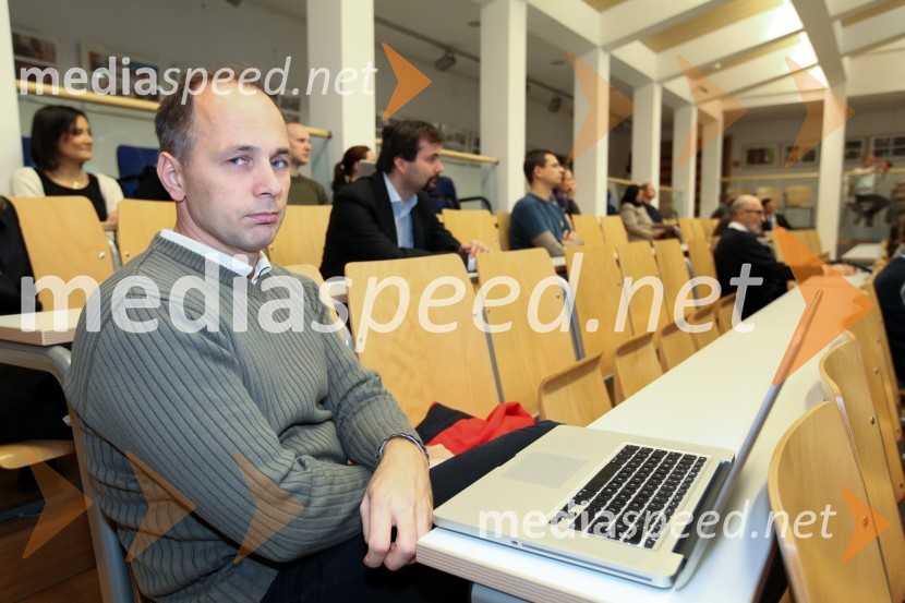 Prof. dr. Rajko Knez, Pravna fakulteta Univerze v MariboruObisk rektorja TU Graz prof. dr. Haralda Kainza in zasedanje Slovenske rektorske konference