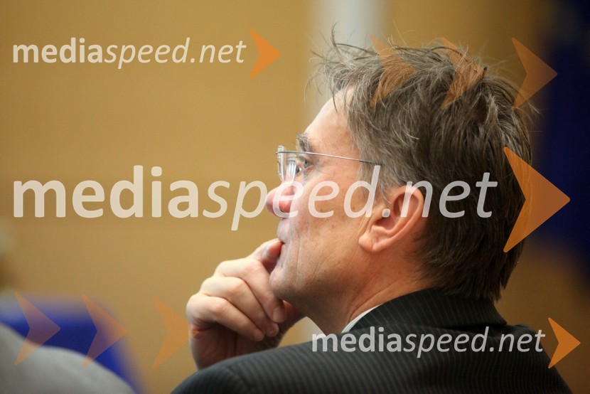 Prof. dr. Danijel Rebolj, rektor Univerze v MariboruObisk rektorja TU Graz prof. dr. Haralda Kainza in zasedanje Slovenske rektorske konference