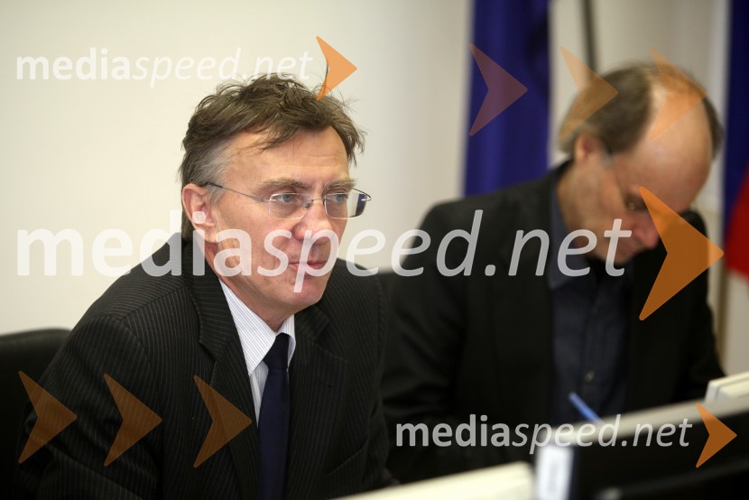 Prof. dr. Danijel Rebolj, rektor Univerze v MariboruObisk rektorja TU Graz prof. dr. Haralda Kainza in zasedanje Slovenske rektorske konference