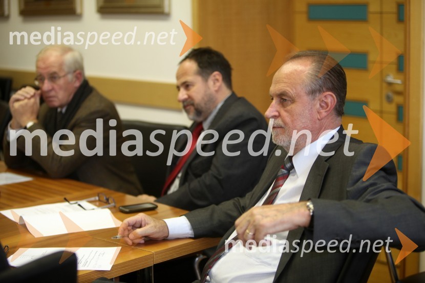 Prof. dr. Mirko Pšunder, predsednik Upravnega odbora Univerze v MariboruObisk rektorja TU Graz prof. dr. Haralda Kainza in zasedanje Slovenske rektorske konference