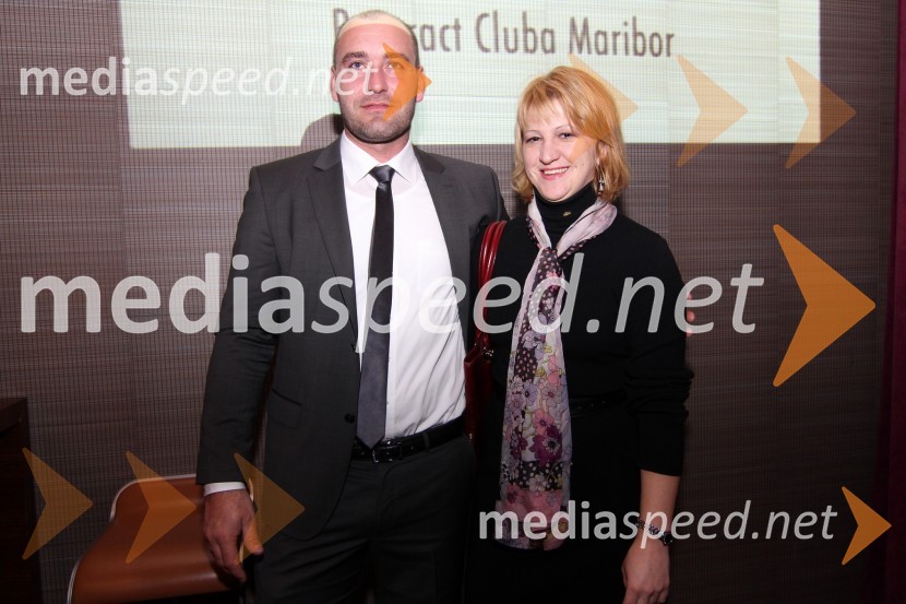 Primož Hedl in Nina KolencTradicionalna dobrodelna večerja in licitacija Rotaract Cluba Maribor