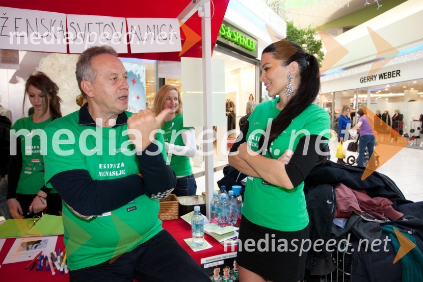Zmago Sagadin, trener in Lucija, Društvo Ženska svetovalnicaPromocija boja proti nasilju nad ženskami z Ekipo za nenasilje